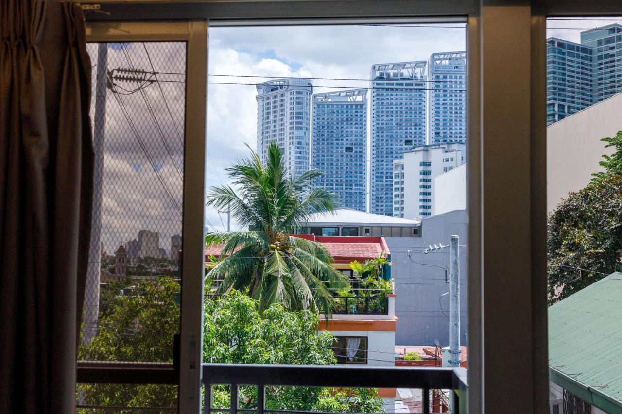 5880 Enriquez Residences Manila Eksteriør billede