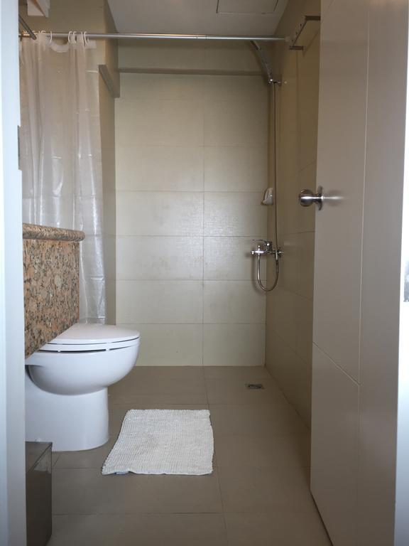 5880 Enriquez Residences Manila Værelse billede