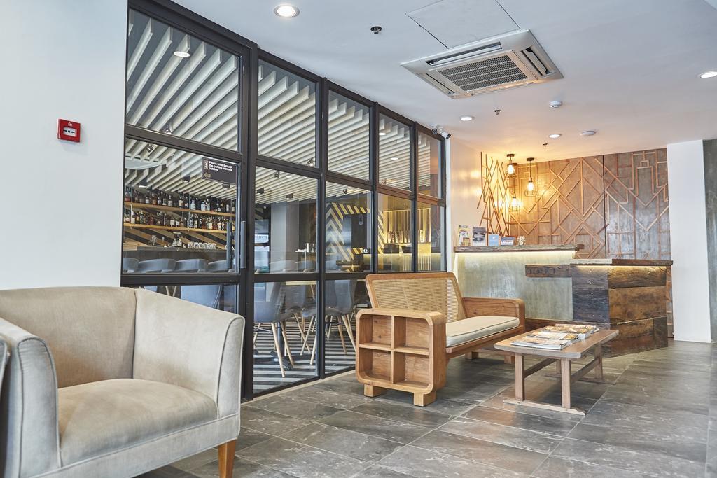 5880 Enriquez Residences Manila Eksteriør billede